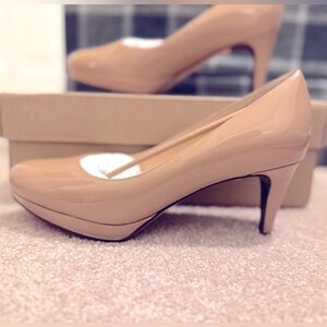 Cole Haan Air Chelsea Sandstone Nude Low Pump Patent Leather Nike Air